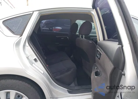 2013 Nissan Altima 2.5 S z USA, uszkodzony, nr VIN 1N4AL3AP4DN536411